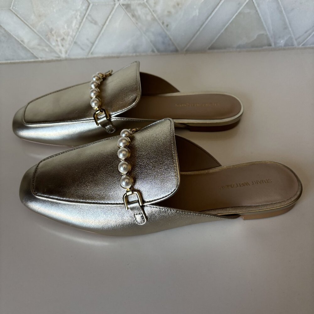 Stuart Weitzman Gold Perla Flat Mule Pearl Chain Size 8 New - Picture 3 of 10
